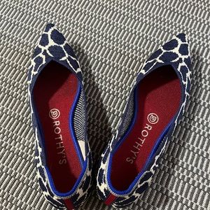 Rothy’s points size 7.5 indigo giraffe EUC